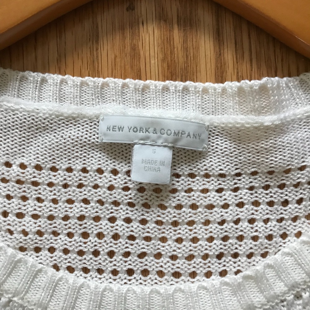 Sweater - Picture 5 of 7